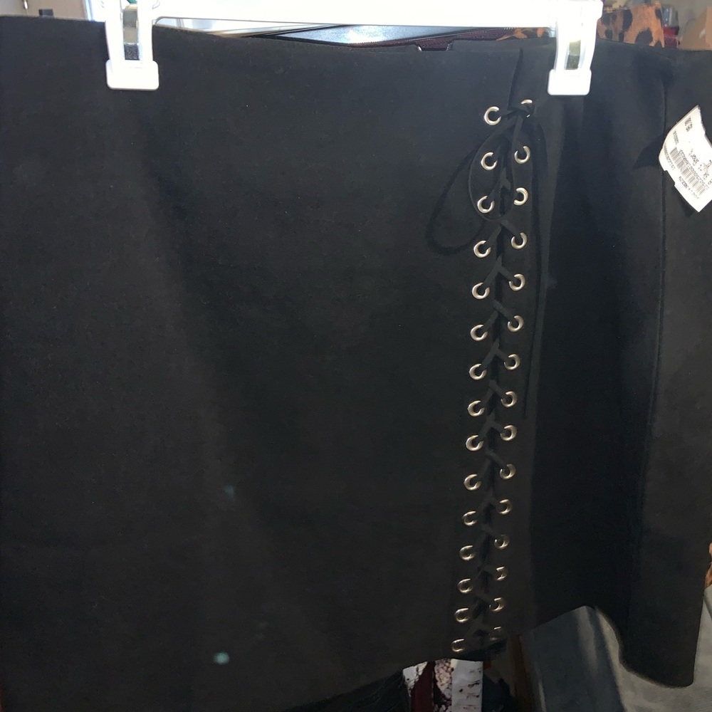 Black Skirt With Tie Detail